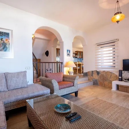 Villa Santa Fe *